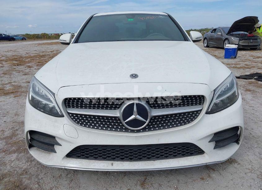 Photo 6 of 2019 Mercedes-benz C 300 (VIN 55SWF8DB9KU302165)