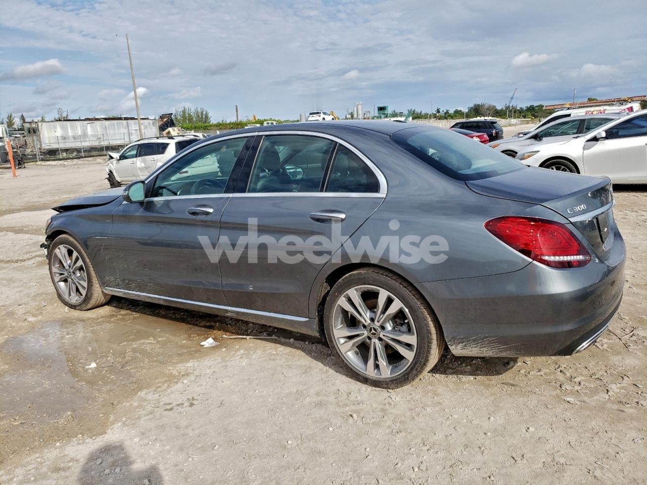 Photo 2 of 2019 MERCEDES-BENZ C 300 (VIN 55SWF8DBXKU296103)