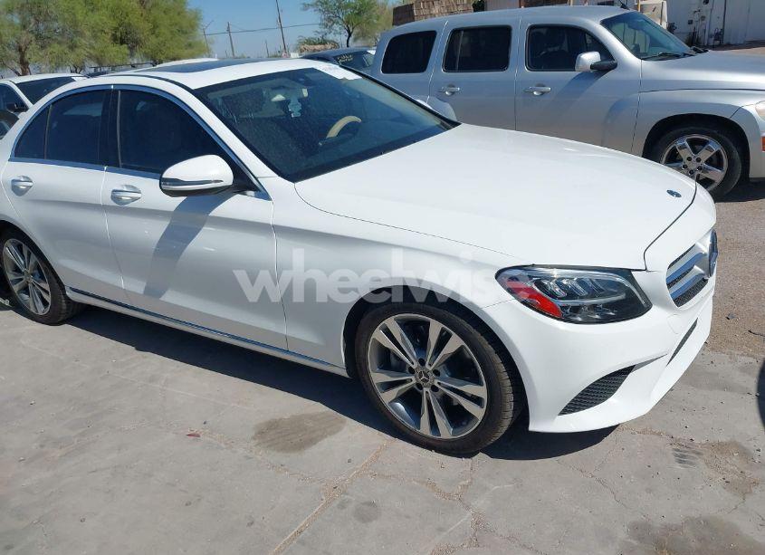 2019 Mercedes-benz C 300 (VIN 55SWF8DBXKU298367) main photo