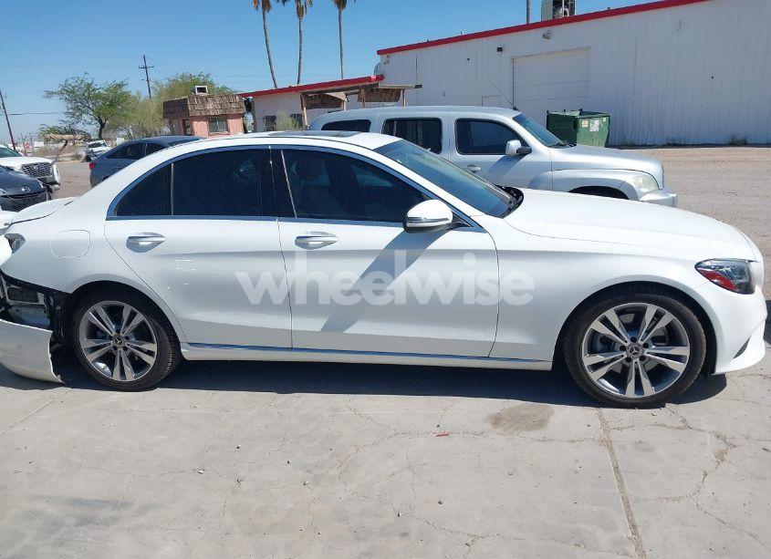 Photo 14 of 2019 Mercedes-benz C 300 (VIN 55SWF8DBXKU298367)