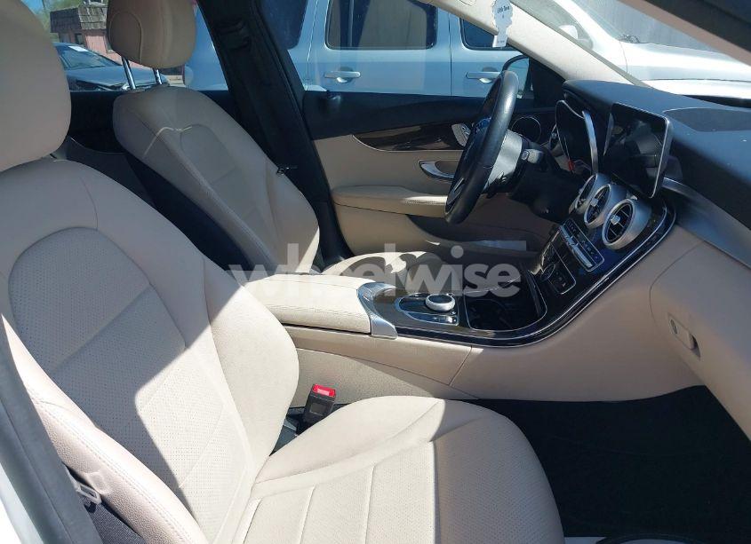 Photo 5 of 2019 Mercedes-benz C 300 (VIN 55SWF8DBXKU298367)