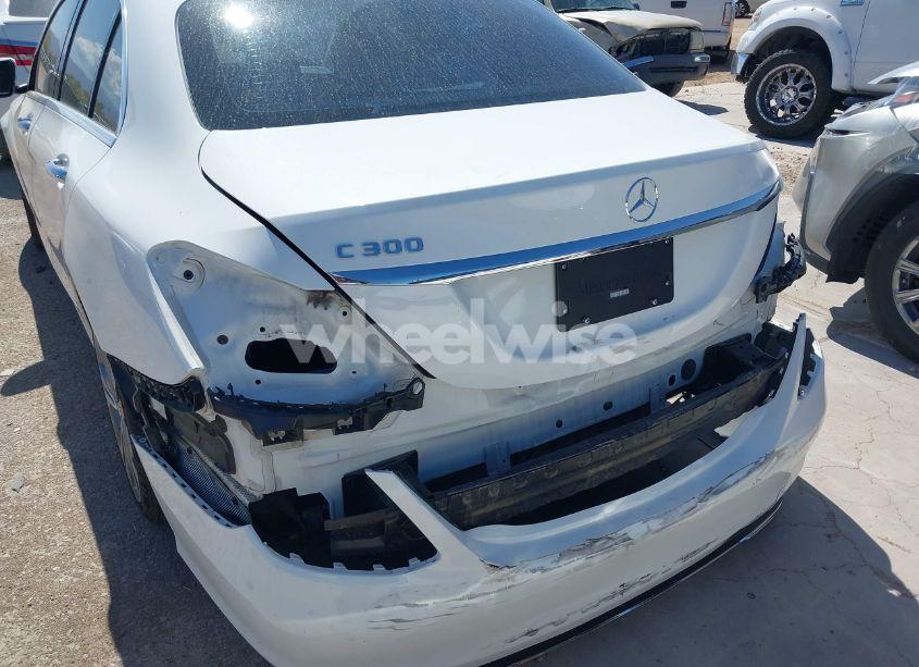 Photo 6 of 2019 Mercedes-benz C 300 (VIN 55SWF8DBXKU298367)