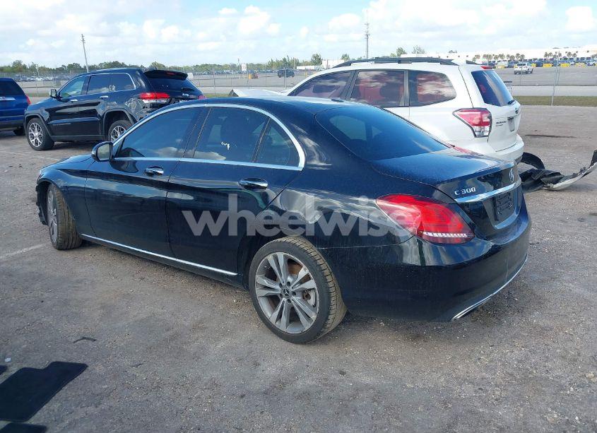 Photo 3 of 2019 Mercedes-benz C 300 (VIN 55SWF8DBXKU315359)