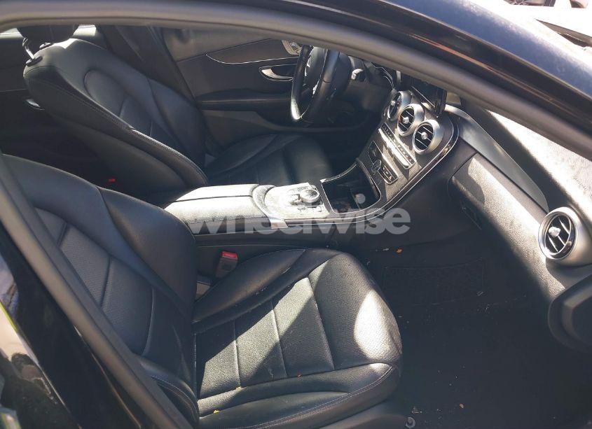 Photo 5 of 2019 Mercedes-benz C 300 (VIN 55SWF8DBXKU315359)