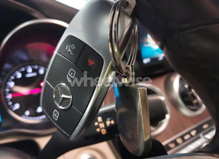 Photo 11 of 2019 Mercedes-benz C 300 4MATIC (VIN 55SWF8EB0KU286808)