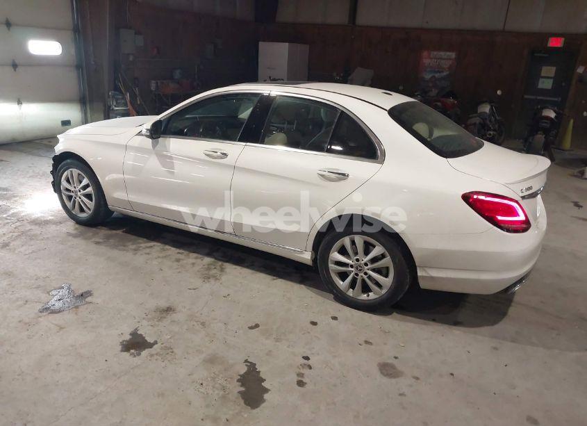 Photo 3 of 2019 Mercedes-benz C 300 4MATIC (VIN 55SWF8EB0KU286808)