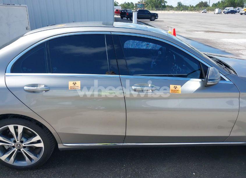 Photo 13 of 2019 Mercedes-benz C 300 4MATIC (VIN 55SWF8EB0KU314445)