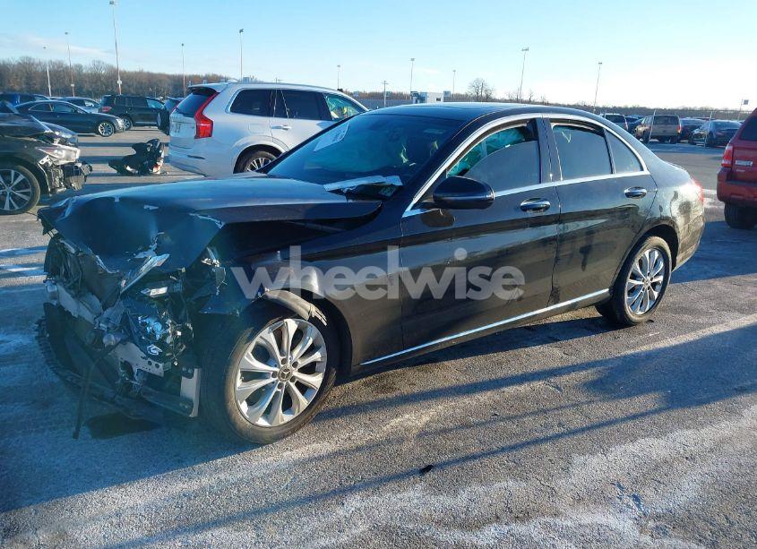 Photo 2 of 2019 Mercedes-benz C 300 4MATIC (VIN 55SWF8EB1KU305740)