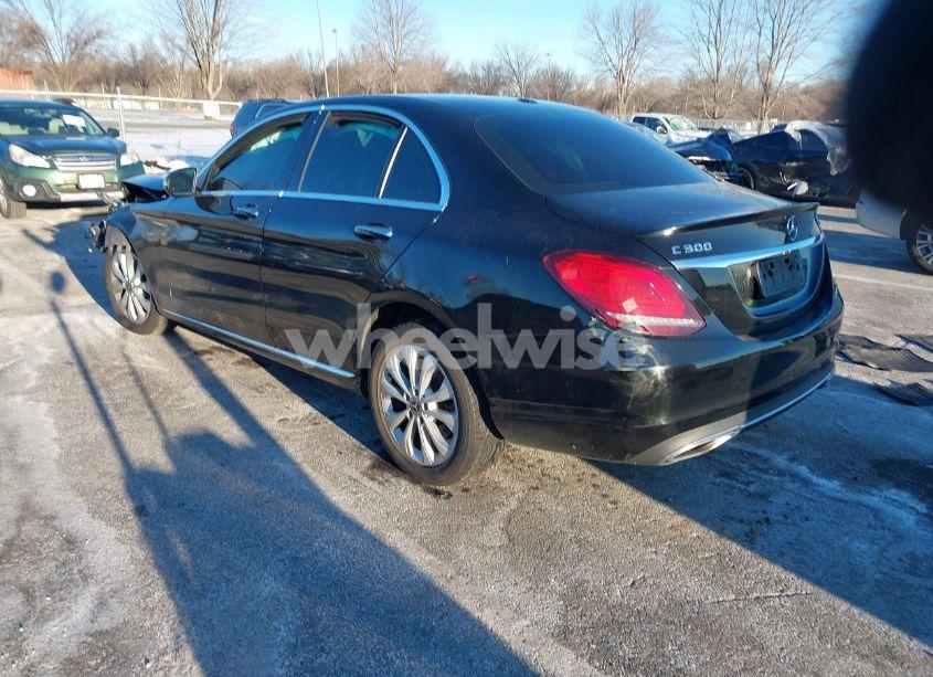 Photo 3 of 2019 Mercedes-benz C 300 4MATIC (VIN 55SWF8EB1KU305740)