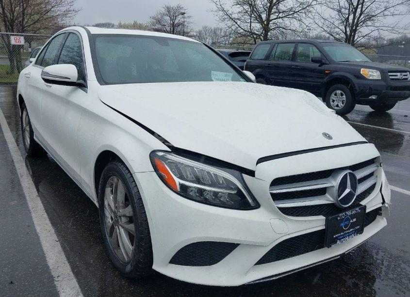 2019 Mercedes-benz C 300 4MATIC (VIN 55SWF8EB1KU318374) main photo