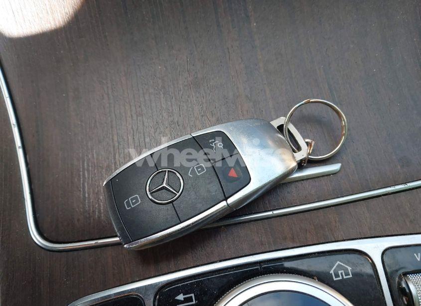 Photo 11 of 2019 Mercedes-benz C 300 4MATIC (VIN 55SWF8EB1KU319315)