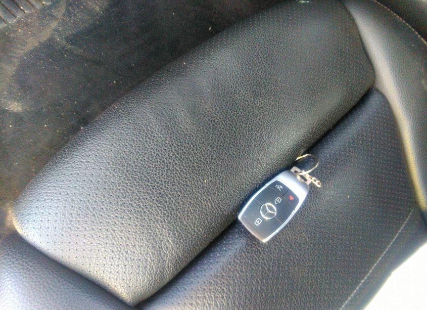 Photo 11 of 2020 Mercedes-benz C 300 4MATIC (VIN 55SWF8EB3LU323609)