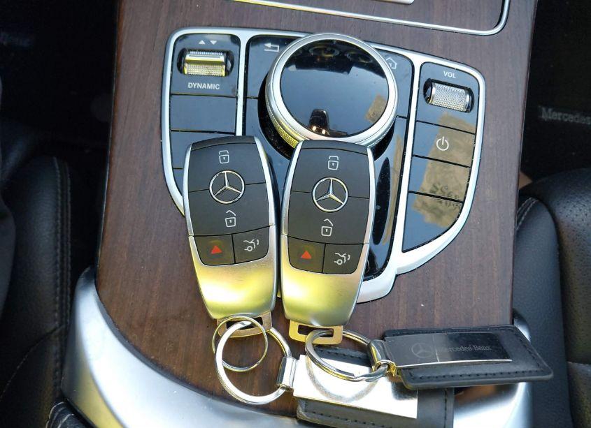 Photo 11 of 2019 Mercedes-benz C 300 4MATIC (VIN 55SWF8EB5KU293950)