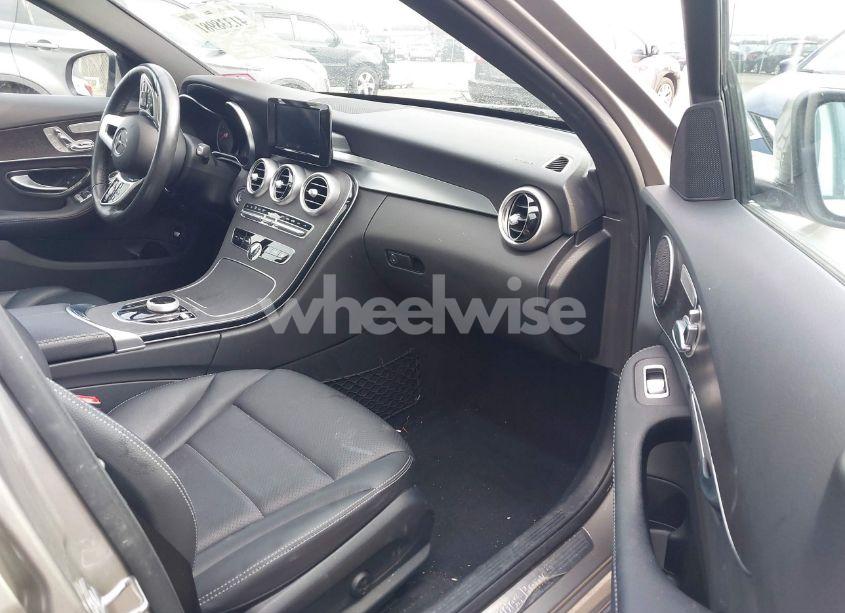 Photo 5 of 2019 Mercedes-benz C 300 4MATIC (VIN 55SWF8EB5KU303344)