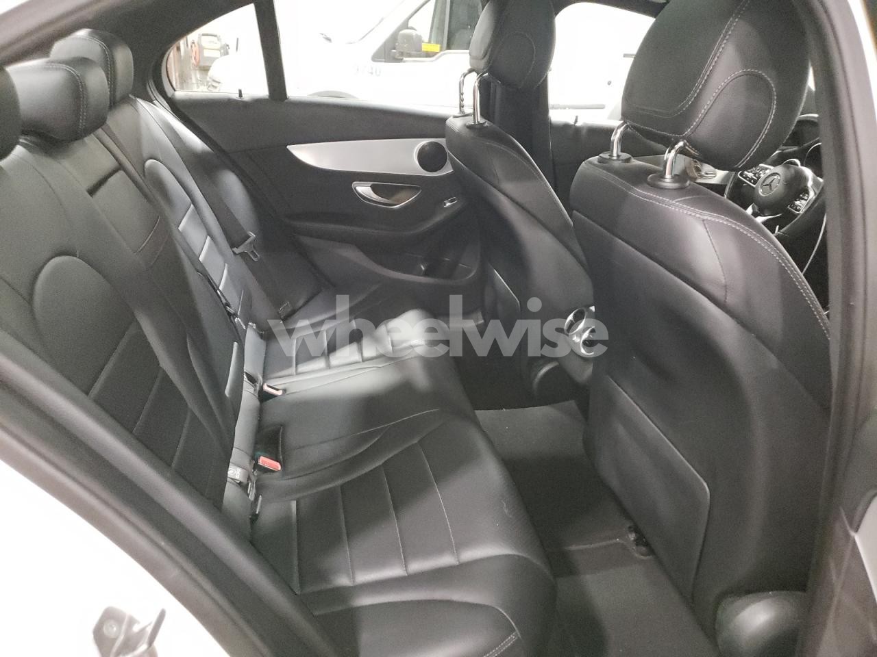 Photo 10 of 2020 MERCEDES-BENZ C 300 4MATIC (VIN 55SWF8EB6LU330229)
