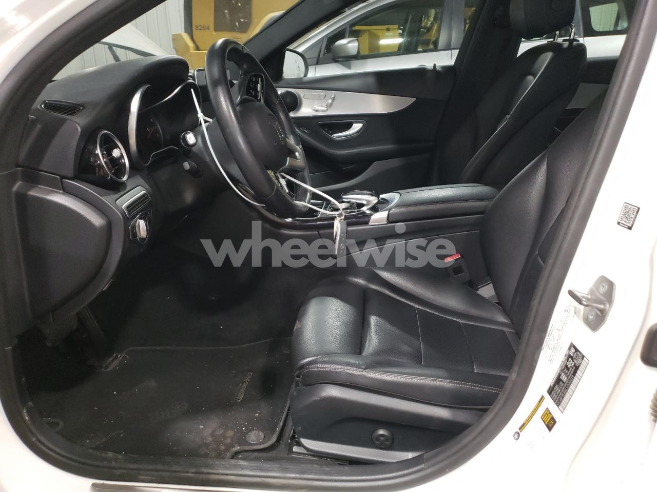 Photo 7 of 2020 MERCEDES-BENZ C 300 4MATIC (VIN 55SWF8EB6LU330229)