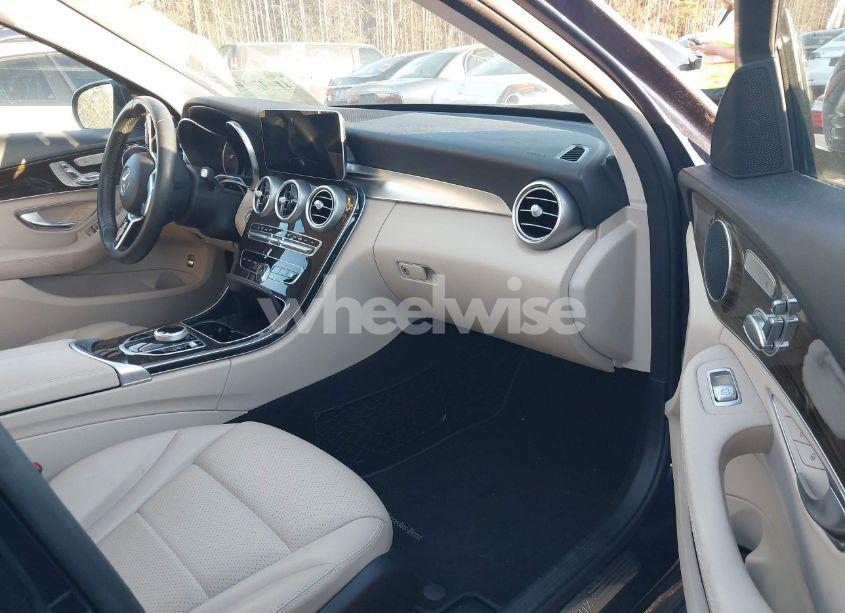 Photo 5 of 2019 Mercedes-benz C 300 4MATIC (VIN 55SWF8EB7KU287115)