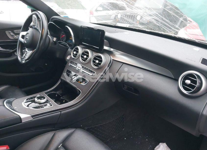 Photo 5 of 2019 Mercedes-benz C 300 4MATIC (VIN 55SWF8EB8KU291190)