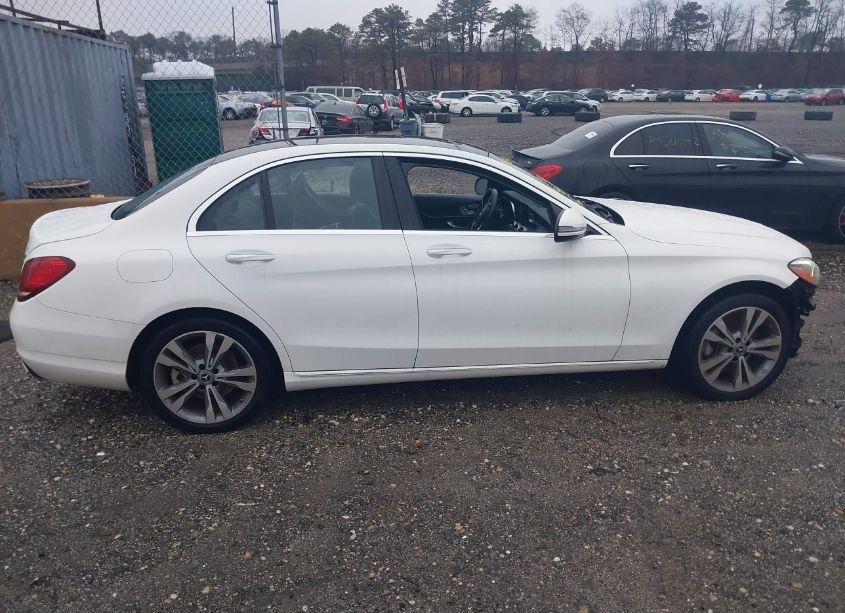 Photo 13 of 2019 Mercedes-benz C 300 4MATIC (VIN 55SWF8EB8KU298365)