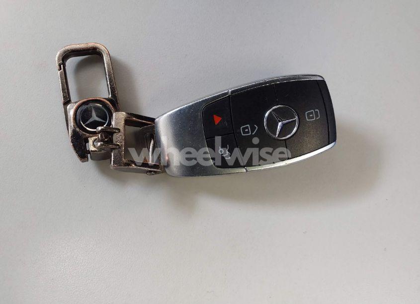 Photo 11 of 2019 Mercedes-benz C 300 4MATIC (VIN 55SWF8EB9KU301449)