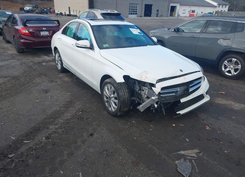 2019 Mercedes-benz C 300 4MATIC (VIN 55SWF8EBXKU305770) main photo