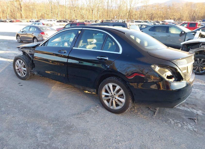 Photo 3 of 2019 Mercedes-benz C 300 4MATIC (VIN 55SWF8EBXKU315943)