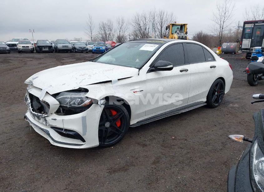 Photo 2 of 2015 Mercedes-benz C 63 AMG S (VIN 55SWF8HB2FU074865)