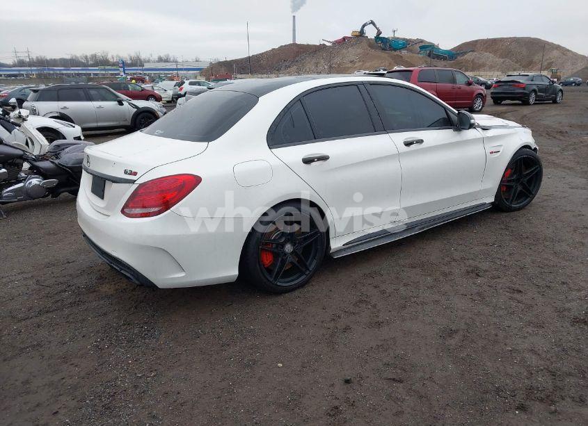 Photo 4 of 2015 Mercedes-benz C 63 AMG S (VIN 55SWF8HB2FU074865)
