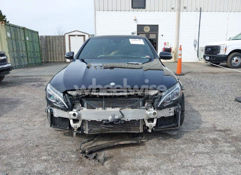 Photo 13 of 2016 Mercedes-benz Amg C 63 S (VIN 55SWF8HB8GU118742)