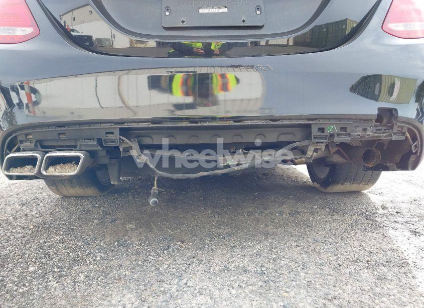 Photo 18 of 2016 Mercedes-benz Amg C 63 S (VIN 55SWF8HB8GU118742)