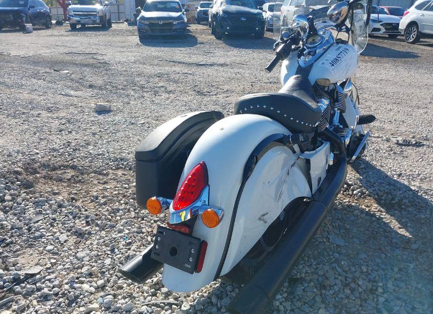 Photo 6 of 2016 Indian Motorcycle CO. CHIEF CLASSIC (VIN 56KCCCAA4G3332510)