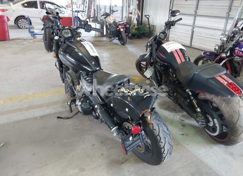 Photo 3 of 2022 Indian Motorcycle CO. CHIEF BOBBER ABS (VIN 56KDLBAG1N3001836)