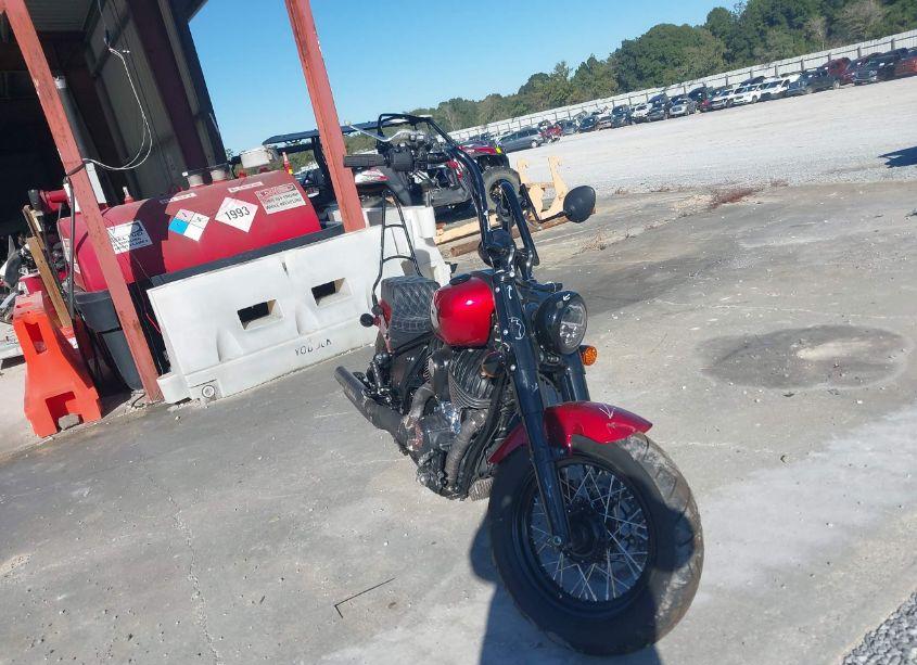 2022 Indian Motorcycle CO. CHIEF BOBBER ABS (VIN 56KDLBAG2N3000887) main photo