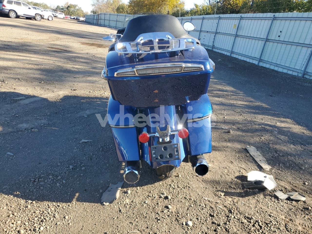 Photo 4 of 2021 INDIAN MOTORCYCLE CO. CHALLENGER LIMITED (VIN 56KLCARR4M3391681)