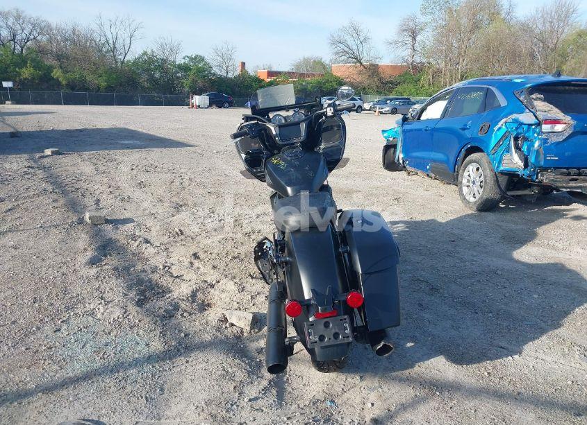 Photo 6 of 2020 Indian Motorcycle CO. CHALLENGER DARK HORSE (VIN 56KLCDRR1L3392660)