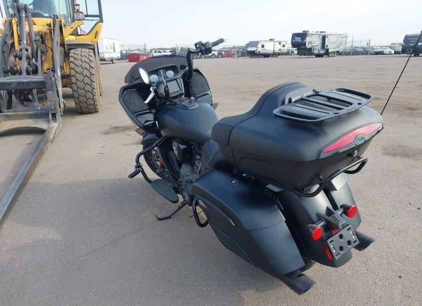 Photo 3 of 2022 Indian Motorcycle CO. PURSUIT DARK HORSE (VIN 56KLDDRR9N3409544)