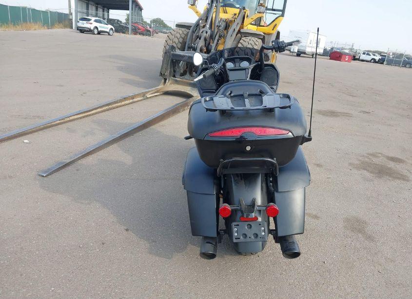 Photo 6 of 2022 Indian Motorcycle CO. PURSUIT DARK HORSE (VIN 56KLDDRR9N3409544)