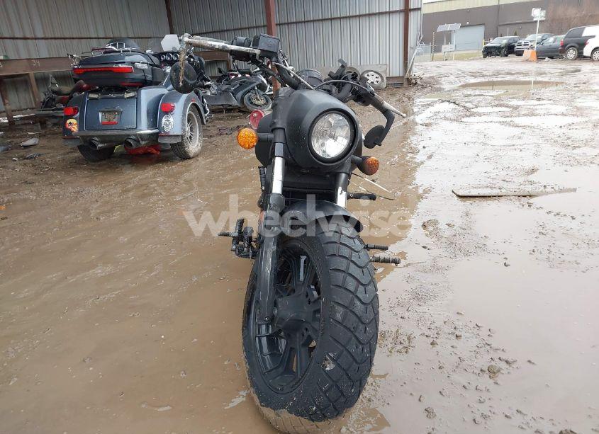 Photo 5 of 2018 Indian Motorcycle CO. SCOUT BOBBER ABS (VIN 56KMTA004J3134924)