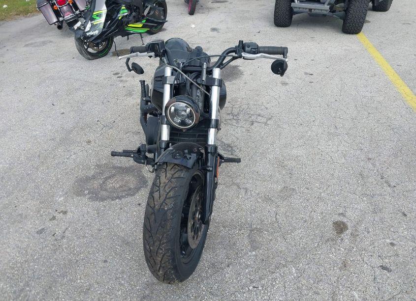 Photo 5 of 2021 Indian Motorcycle CO. SCOUT BOBBER SIXTY (VIN 56KMTB116M3165612)