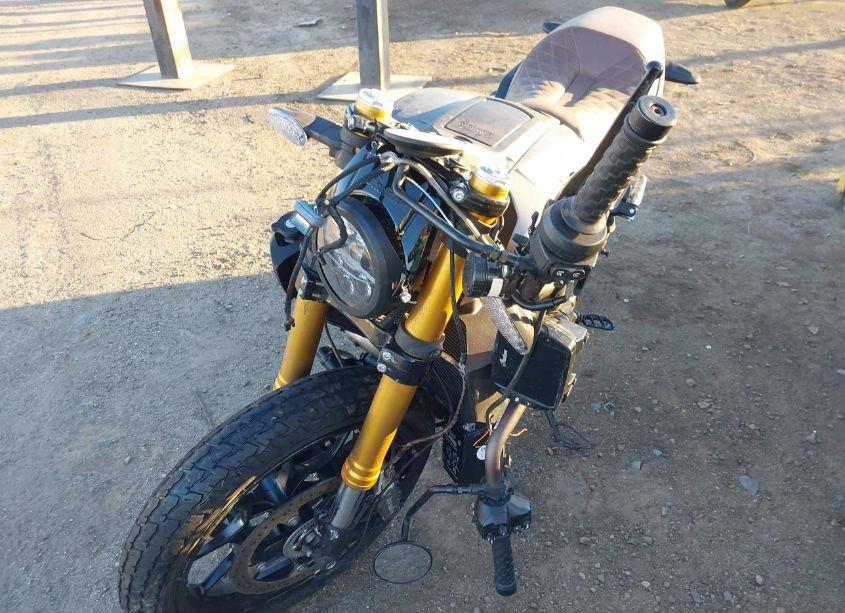 Photo 14 of 2019 Indian Motorcycle CO. FTR 1200 S (VIN 56KRTS228K3157232)