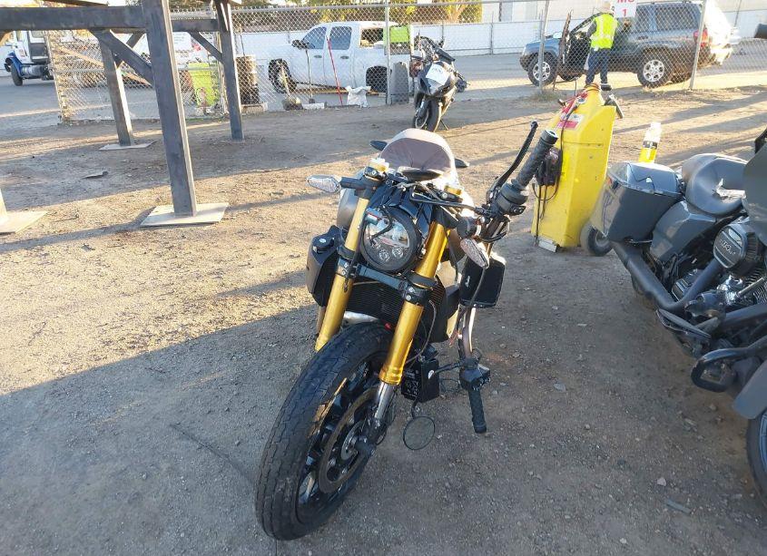 Photo 5 of 2019 Indian Motorcycle CO. FTR 1200 S (VIN 56KRTS228K3157232)