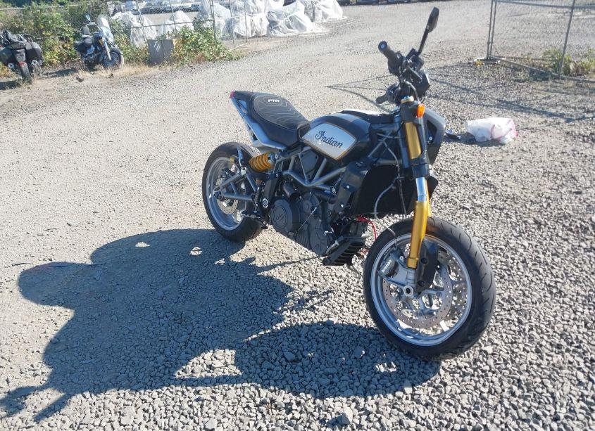 2023 Indian Motorcycle CO. FTR R CARBON (VIN 56KRZR226P3009322) main photo