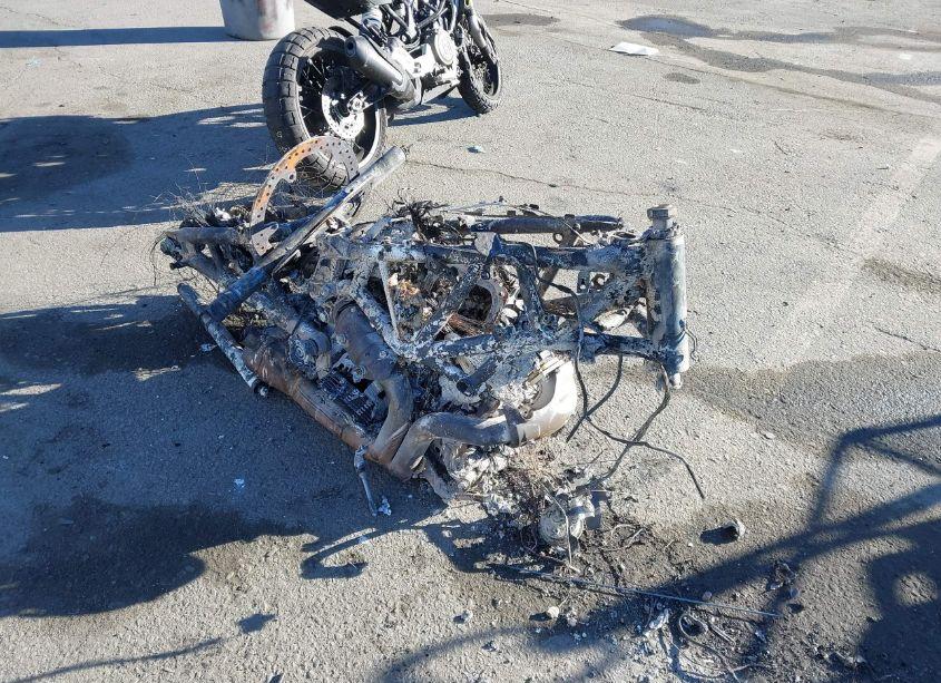 2023 Indian Motorcycle CO. FTR R CARBON (VIN 56KRZR228P3008964) main photo