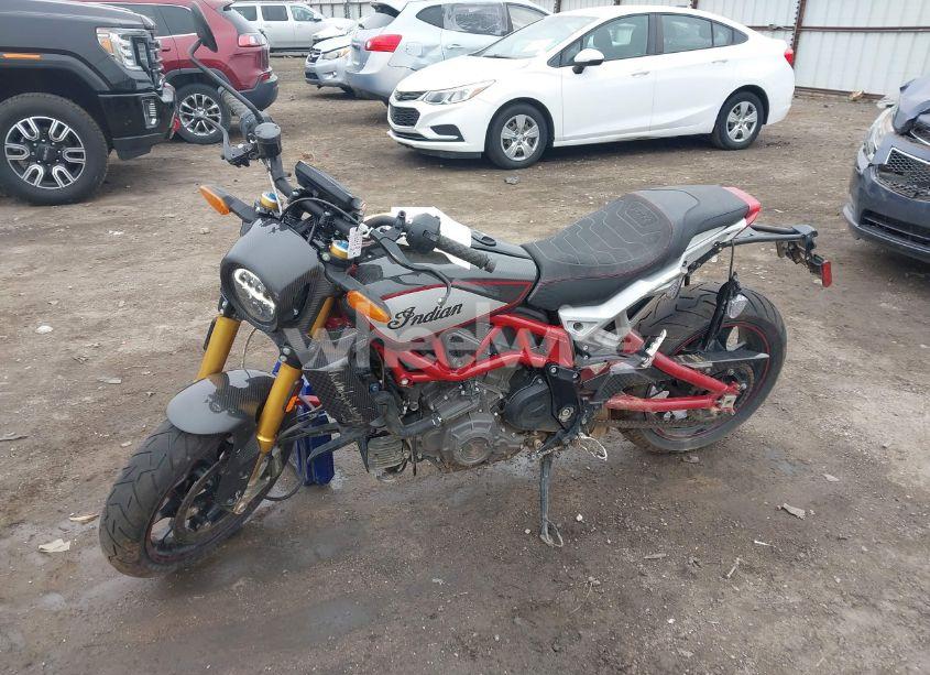 Photo 2 of 2022 Indian Motorcycle CO. FTR R CARBON (VIN 56KRZR254N3175152)