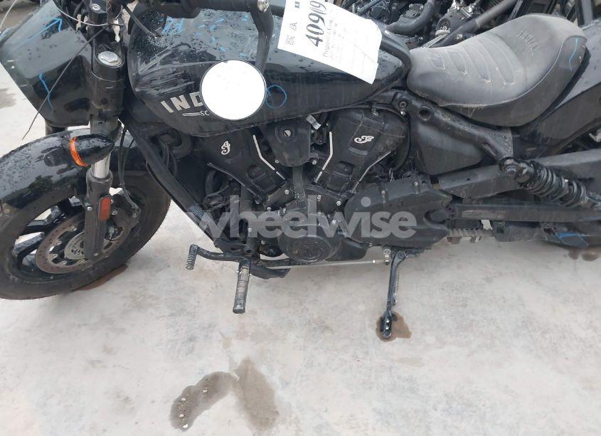 Photo 9 of 2025 Indian Motorcycle CO. SCOUT BOBBER (VIN 56KSBB763S3202299)