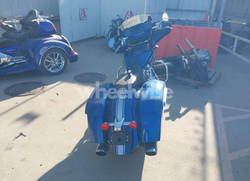 Photo 6 of 2019 Indian Motorcycle CO. CHIEFTAIN LIMITED (VIN 56KTCAAA4K3373717)