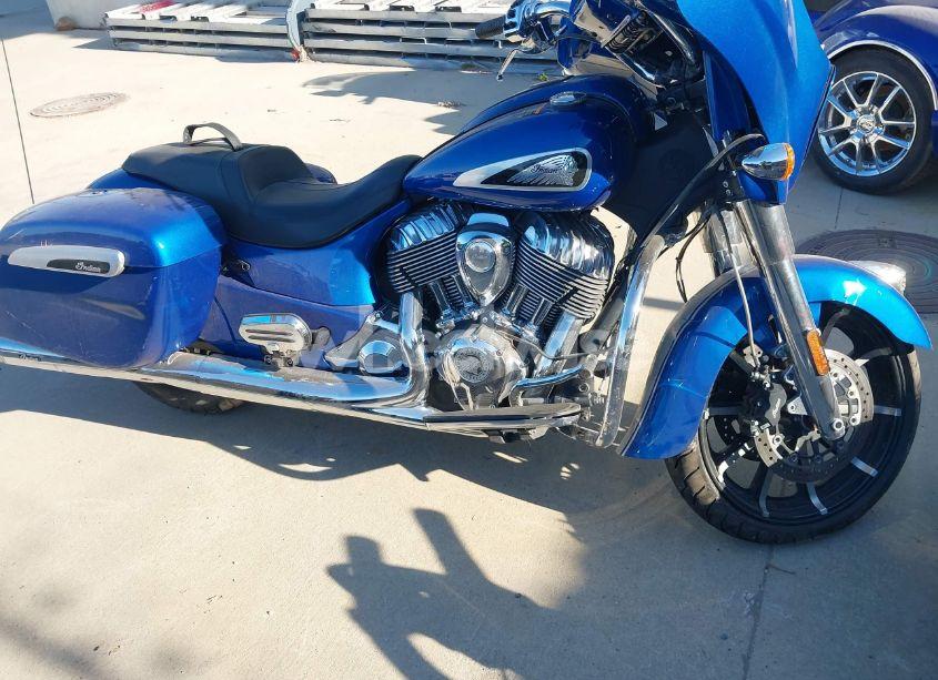 Photo 8 of 2019 Indian Motorcycle CO. CHIEFTAIN LIMITED (VIN 56KTCAAA4K3373717)