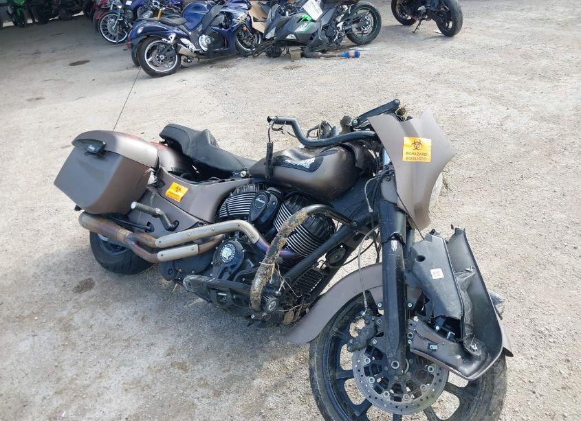 2019 Indian Motorcycle CO. CHIEFTAIN DARK HORSE (VIN 56KTCDAA4K3372889) main photo