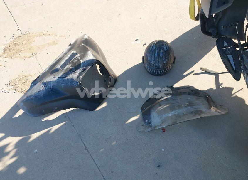 Photo 11 of 2020 Indian Motorcycle CO. CHIEFTAIN DARK HORSE (VIN 56KTCDBB1L3383695)