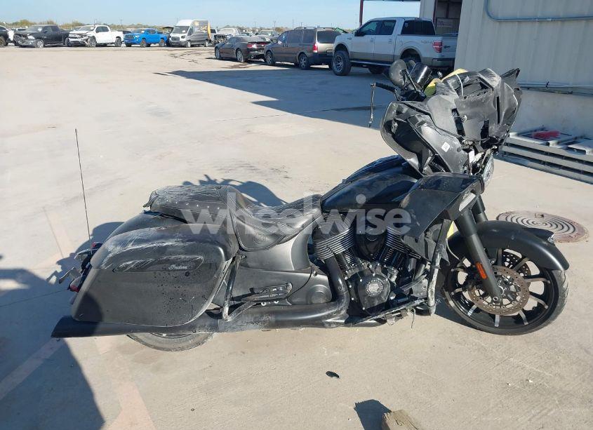 Photo 12 of 2020 Indian Motorcycle CO. CHIEFTAIN DARK HORSE (VIN 56KTCDBB1L3383695)
